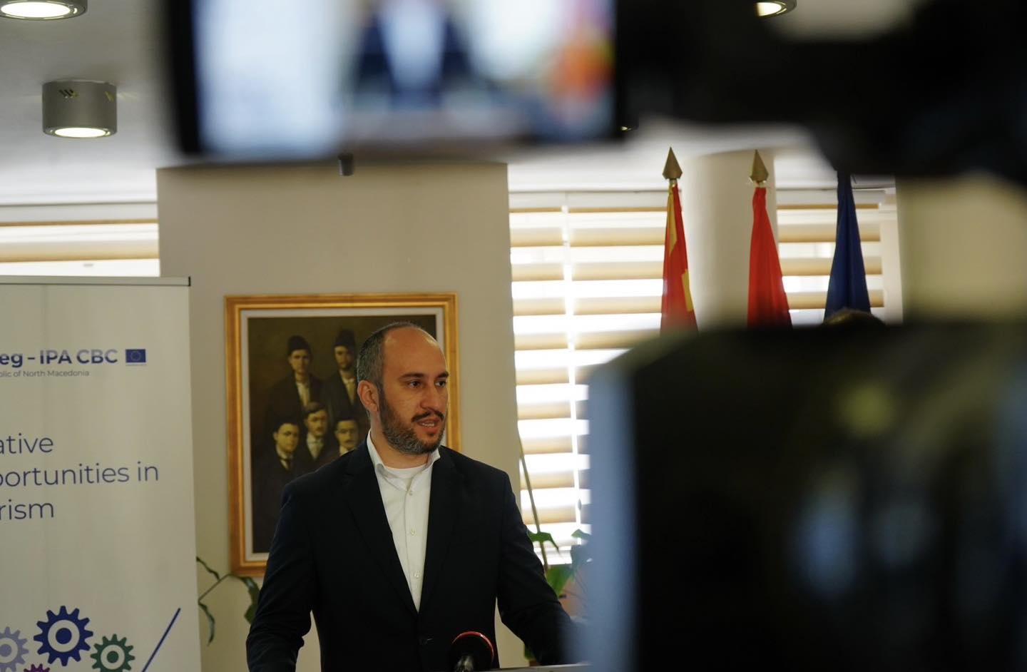 Продолжува изградбата на кејот на реката Вардар