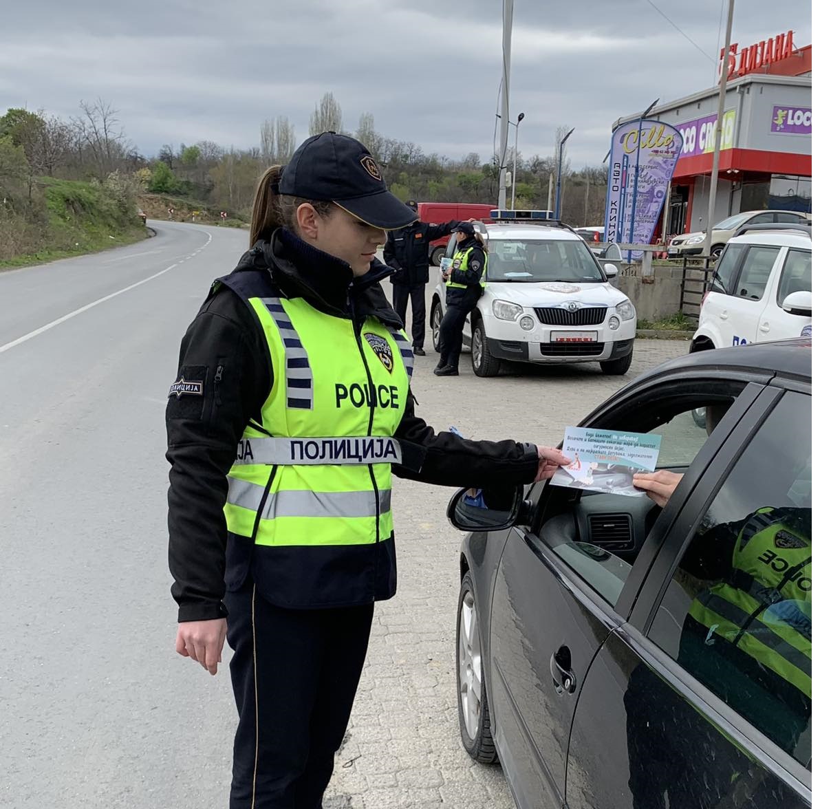 Стави појас!- превентивна активност на полицијата и РСБСП во Неготино